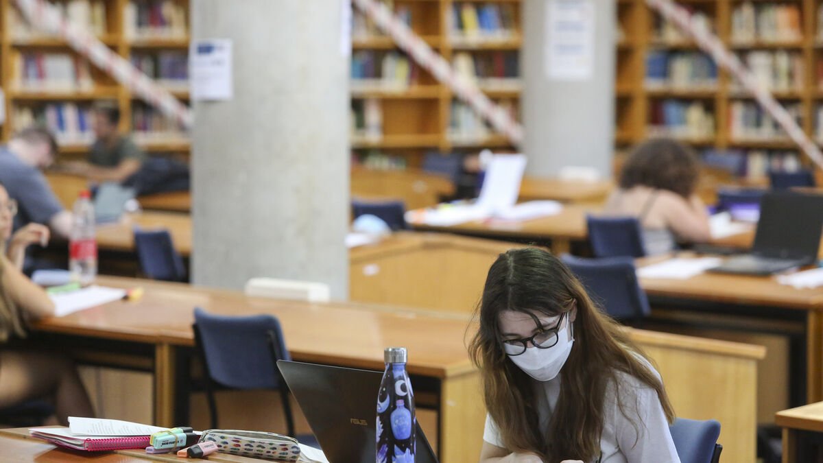 Las bibliotecas de la Universidad de Málaga reabren tras las vacaciones de Navidad