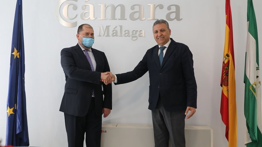El embajador de Letonia visita la Cámara de Comercio de Málaga para ampliar las relaciones comerciales y de inversión con empresas locales