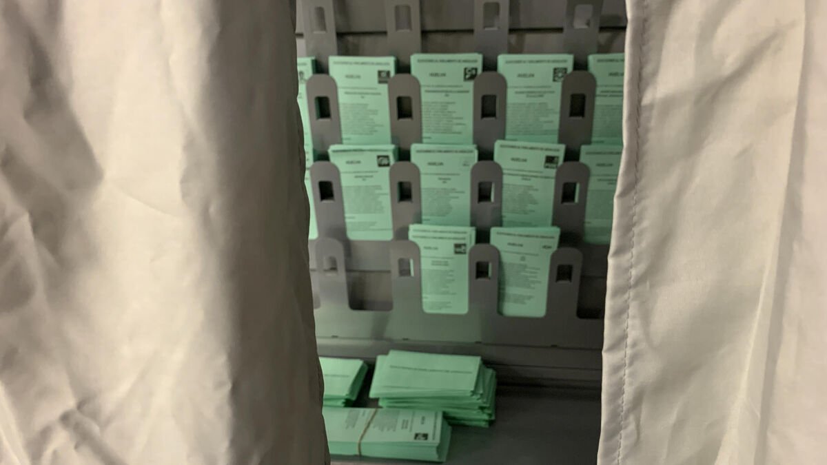Resultados de las elecciones andaluzas en Sevilla El PP obtiene el respaldo de cuatro de cada diez votantes en la provincia de Sevilla y el PSOE pierde 24.000