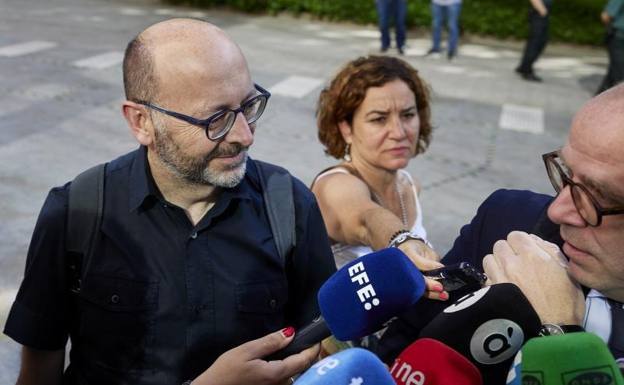 Francisco Puig |  La Guardia Civil busca un nuevo informe sobre las facturas de Francis Puig
