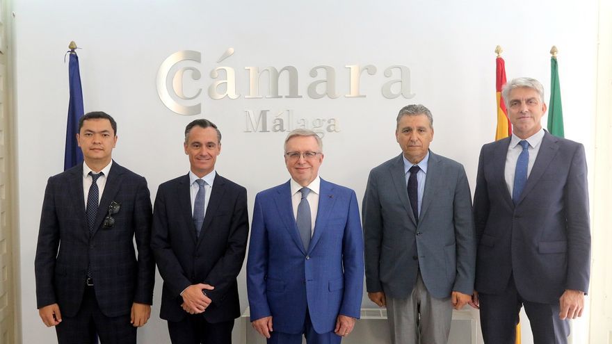 la Cámara de Comercio tiene un día hábil con Kazajistán