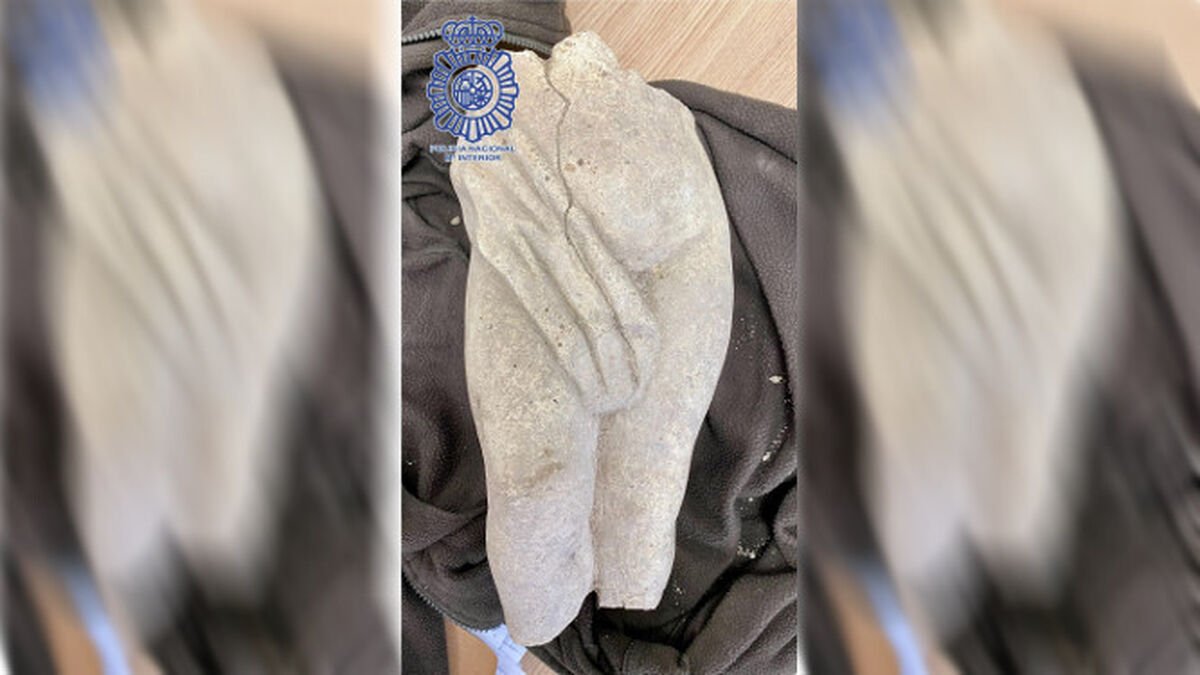 La estatua recuperada por la policía en Écija en agosto es romana y representa a Venus