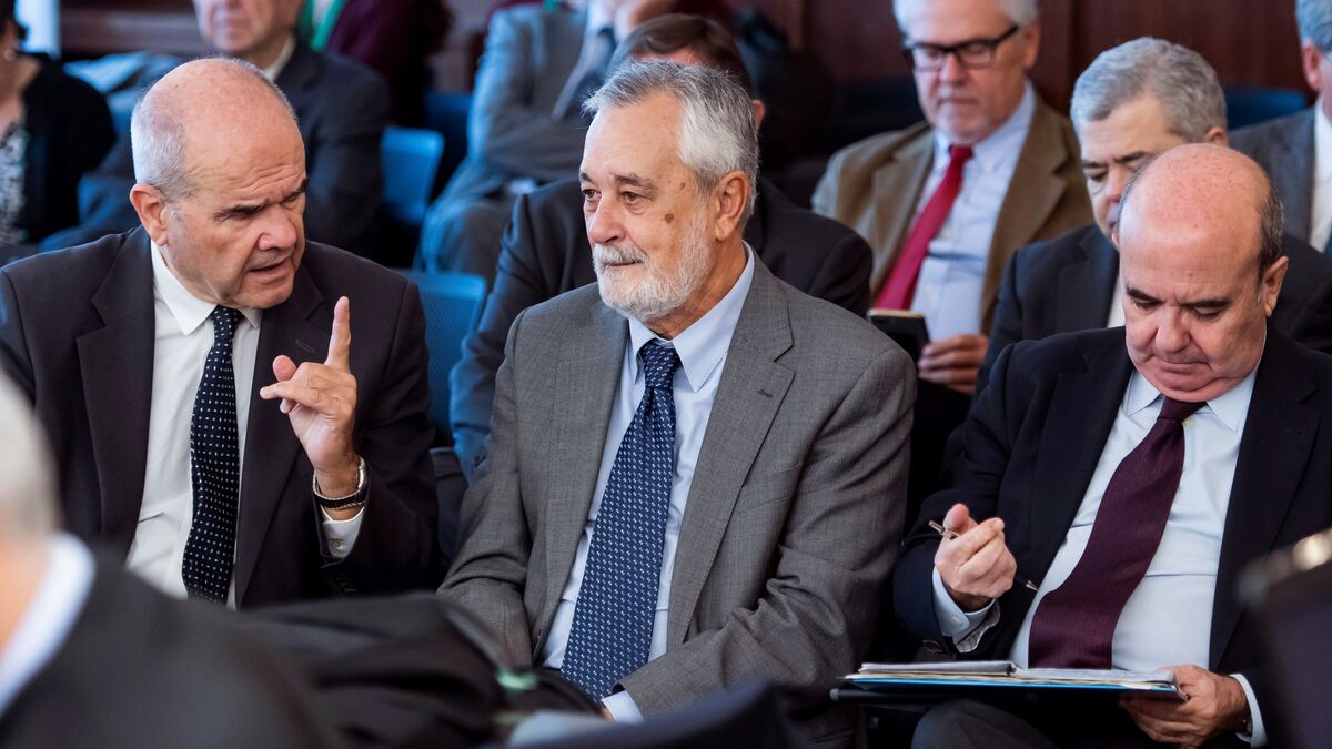 La Audiencia exige a la defensa de Griñán que aporte pruebas médicas
