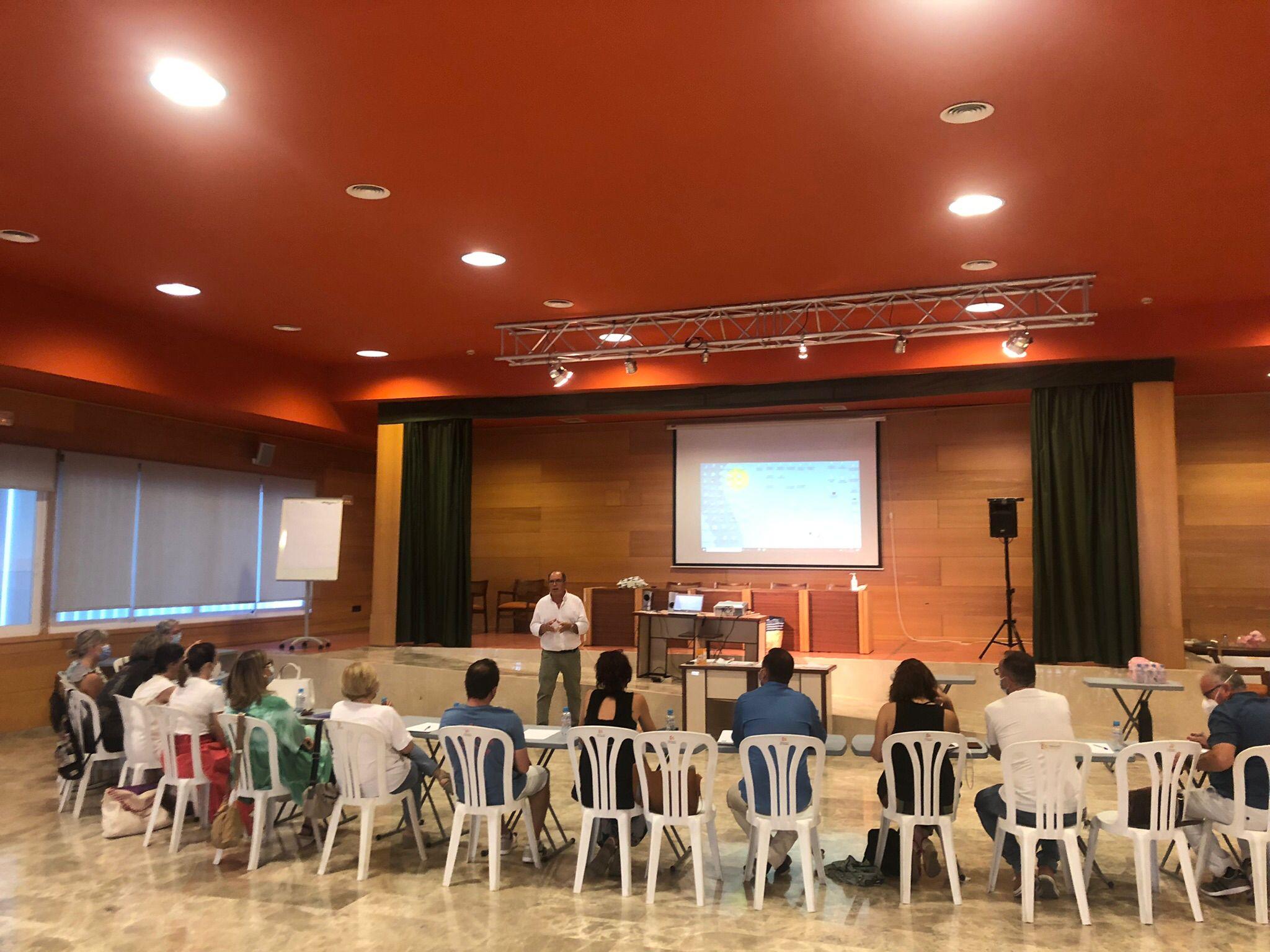 Capacitación en conductas adictivas para profesionales de los recursos de FAISEM • IPBS Córdoba