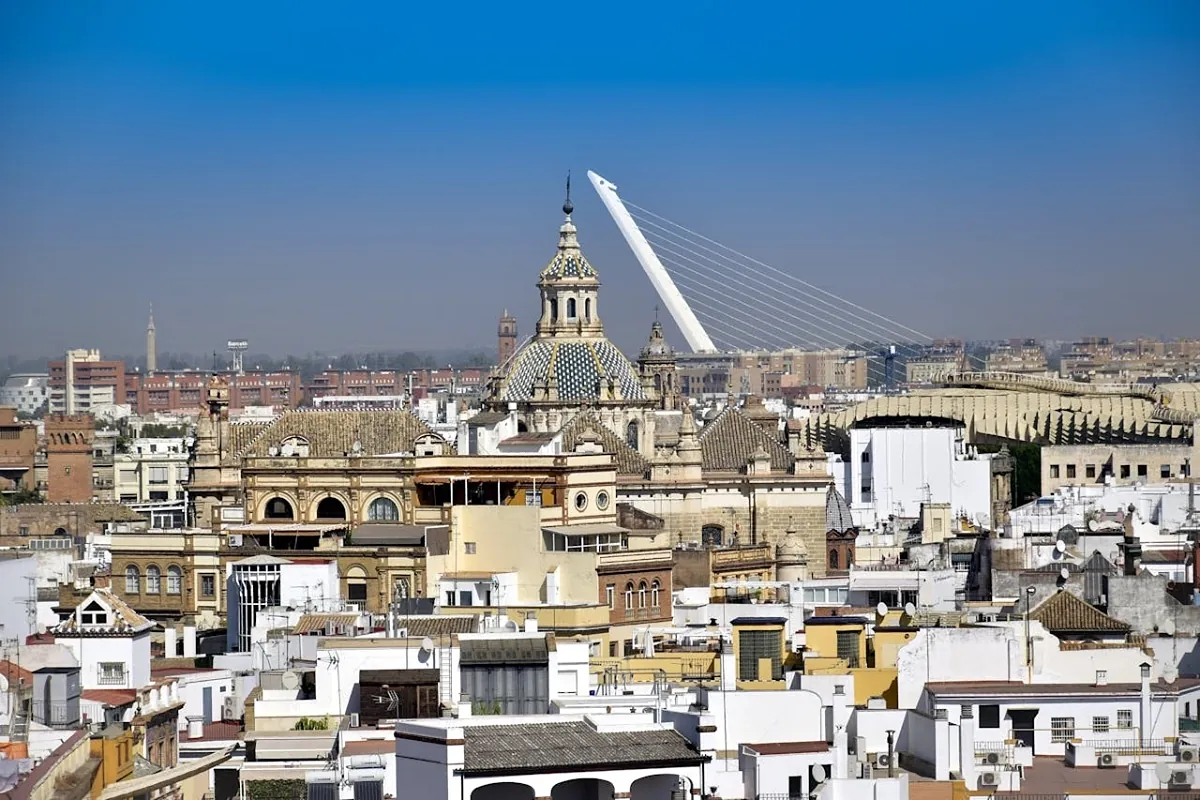 Cortes de tráfico en Sevilla en febrero: horarios, tramos cerrados y días de cierre