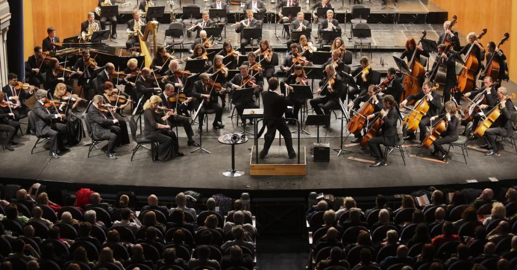 Dimisión del director de la Filarmónica de Málaga, que tenía 50 músicos sin matricular