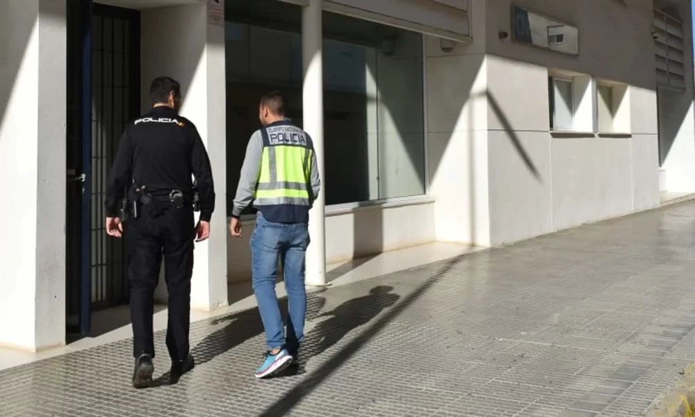 Dos detenidos por extorsión y amenazas de muerte en Écija