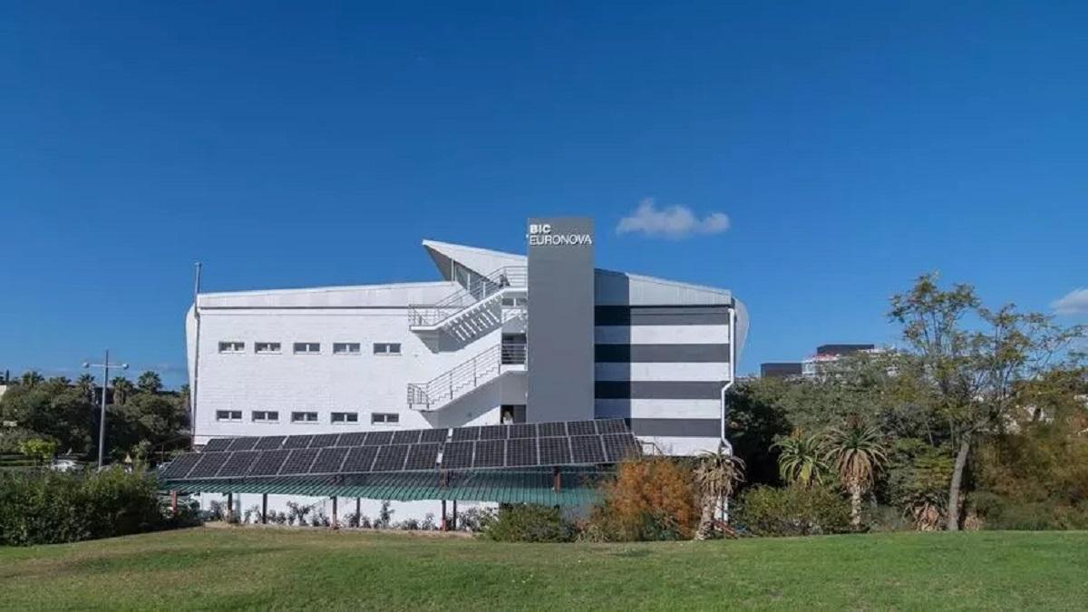 EMPRESAS TECNOLÓGICAS MÁLAGA | Dekra y BIC Euronova Málaga firman una alianza para asesorar a empresas chinas