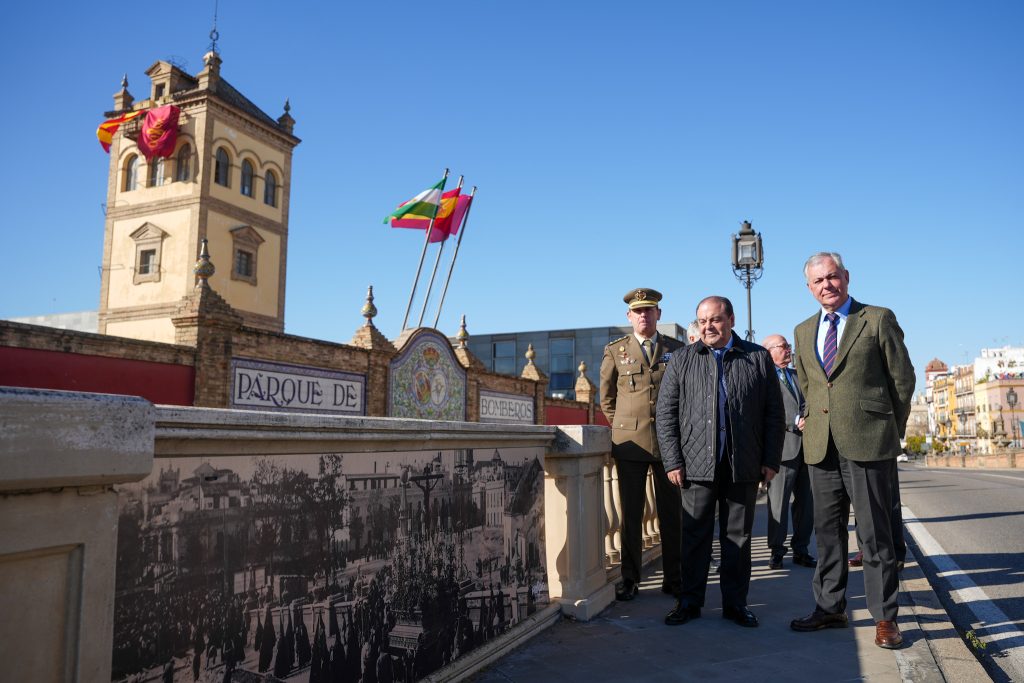 El alcalde celebra el centenario del Puente de San Bernardo como "un símbolo de la ciudad y de la transformación de Sevilla en 1929".