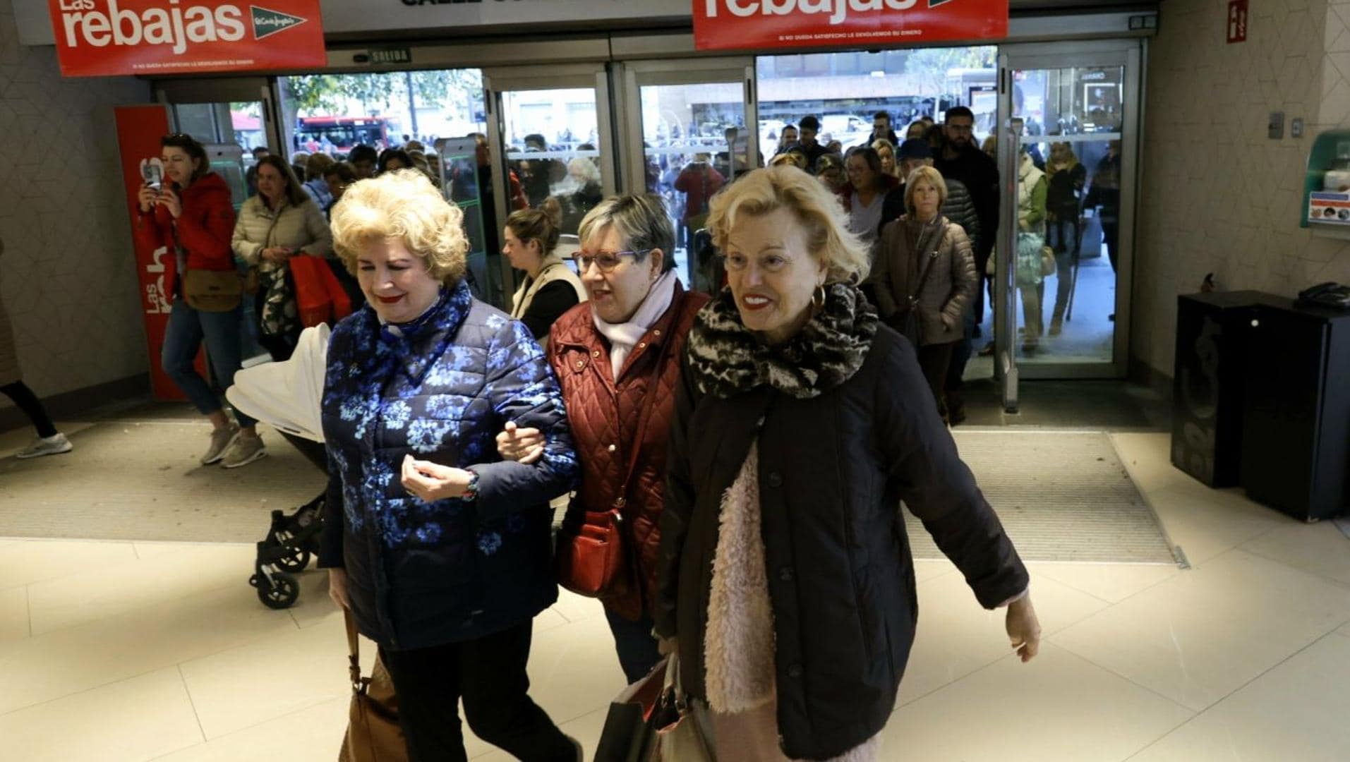 Las rebajas de invierno arrancan en Valencia con baja inflación y tipos más bajos