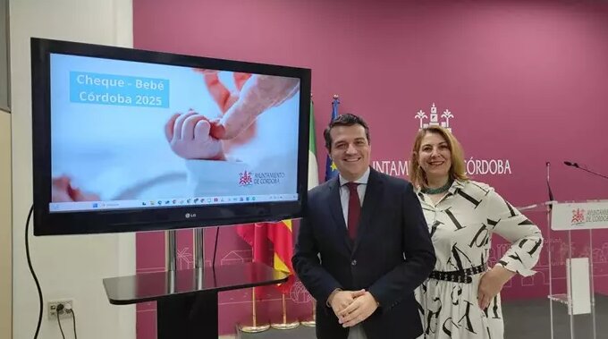 Llega a Córdoba el cheque bebé de 500 euros por nacimiento o adopción