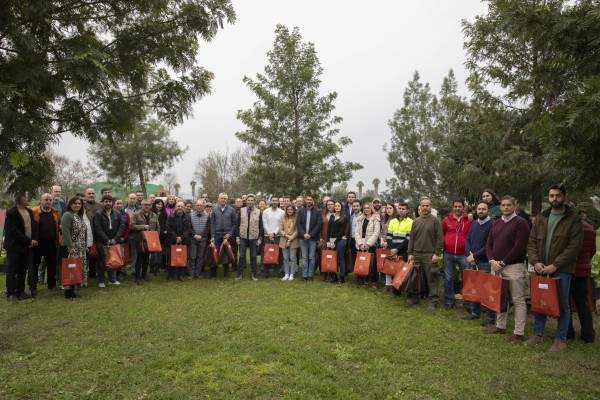 Los ayuntamientos de Córdoba reciben 20.000 semillas de especies de la provincia