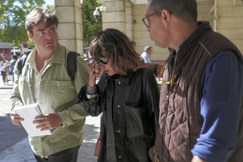 María León, condenada a una multa por resistirse a la detención y dar un puñetazo a una policía local en Sevilla