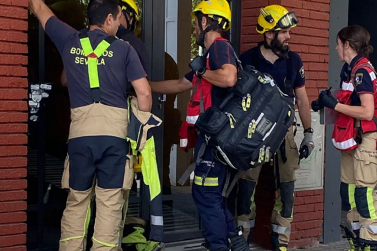 Muere una mujer de 77 años con movilidad reducida tras el incendio de una vivienda en Sevilla