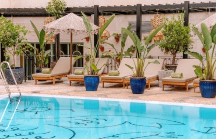 Only YOU Hotel Sevilla inaugura con éxito el Limbo Cocktail & Pool Lounge