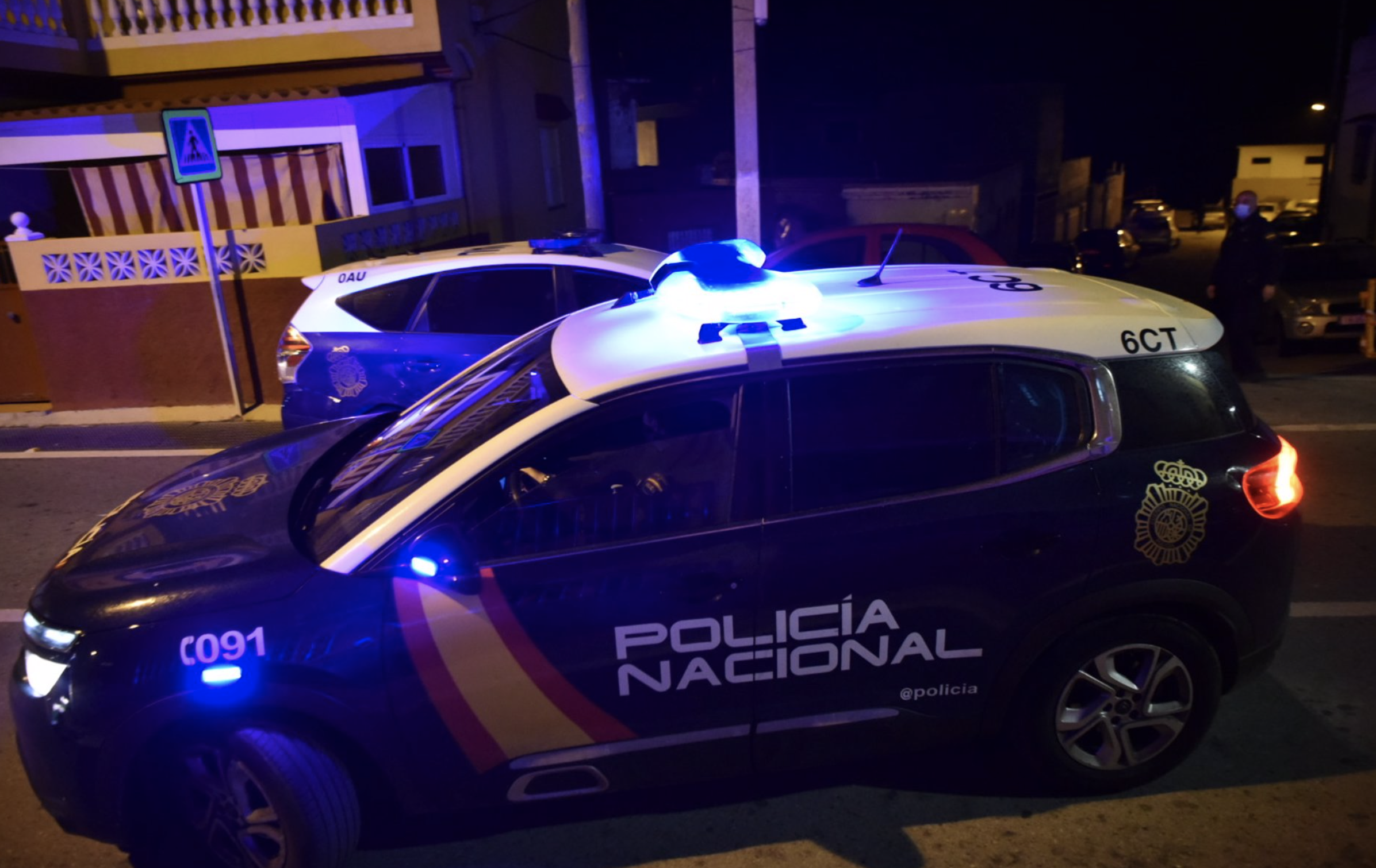 Un hombre de 29 años recibió un disparo cuando salía de un establecimiento en Fuengirola